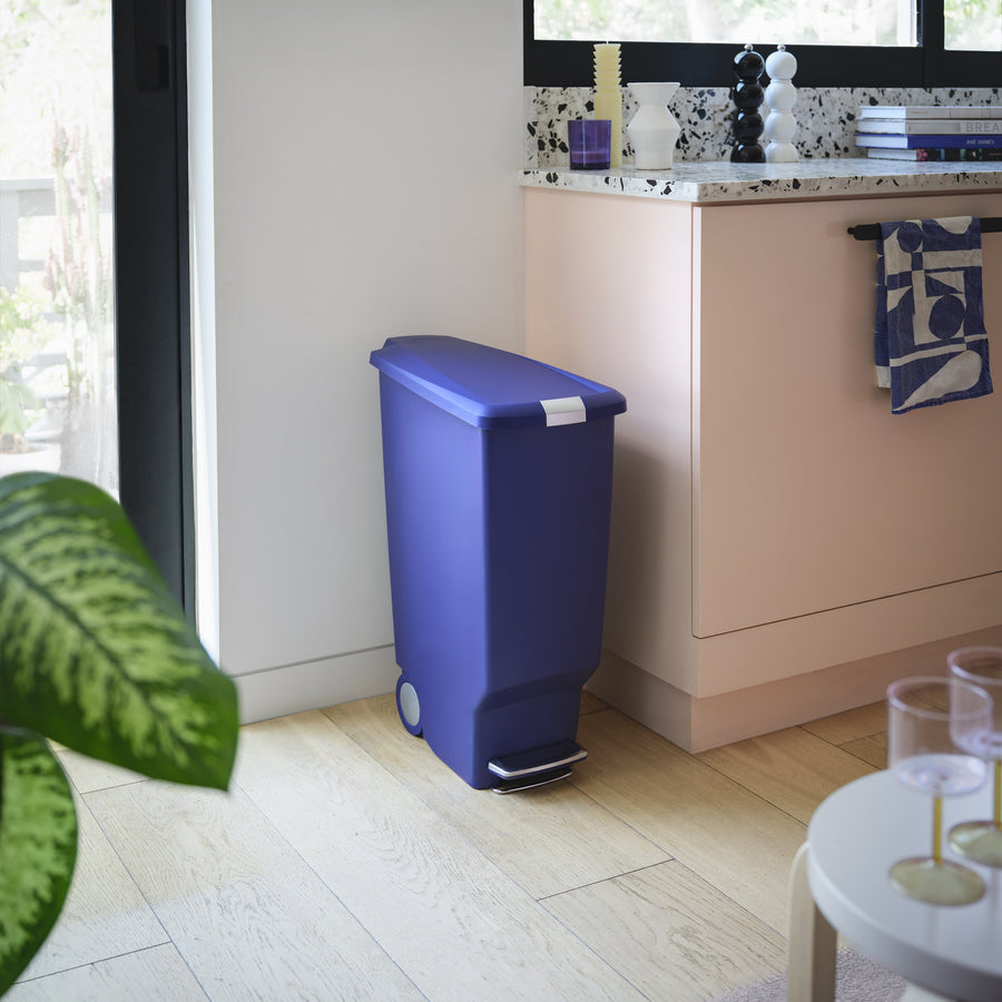 40L Slim Hybrid Step Can