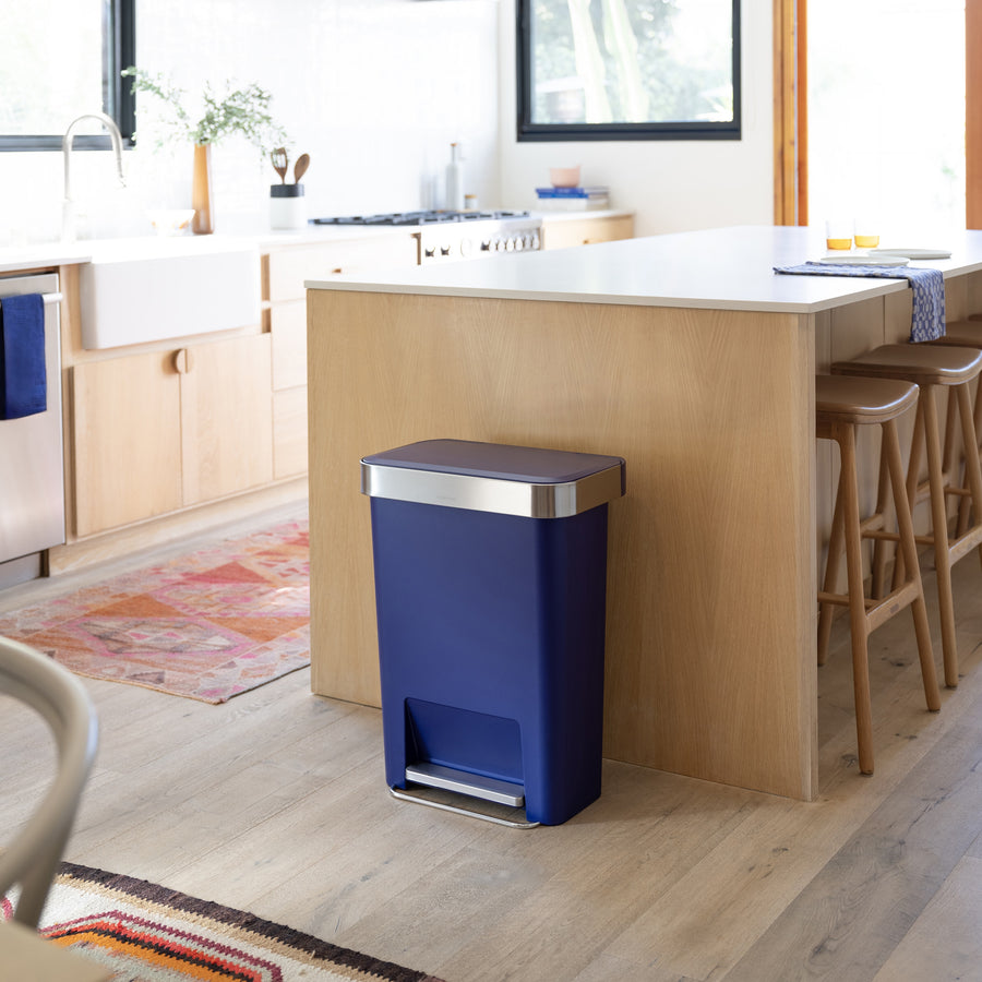 45L Hybrid Rectangular Step Can