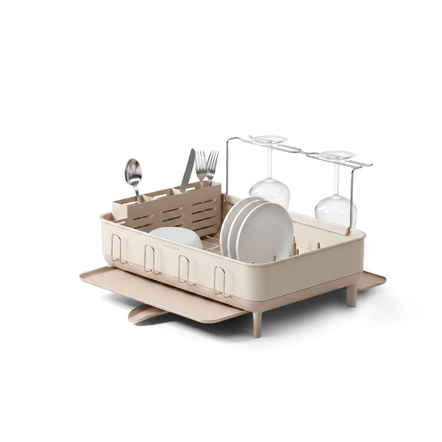 Simplehuman's standard dishrack can hold a generous amount of items at once allowing things to be piled on while still saving space. 