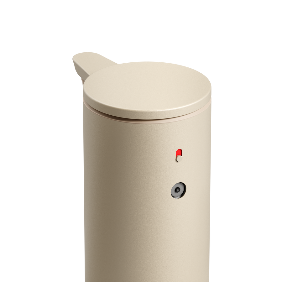 Simplehuman's 9 oz. Sensor Pump back detailed shot. 