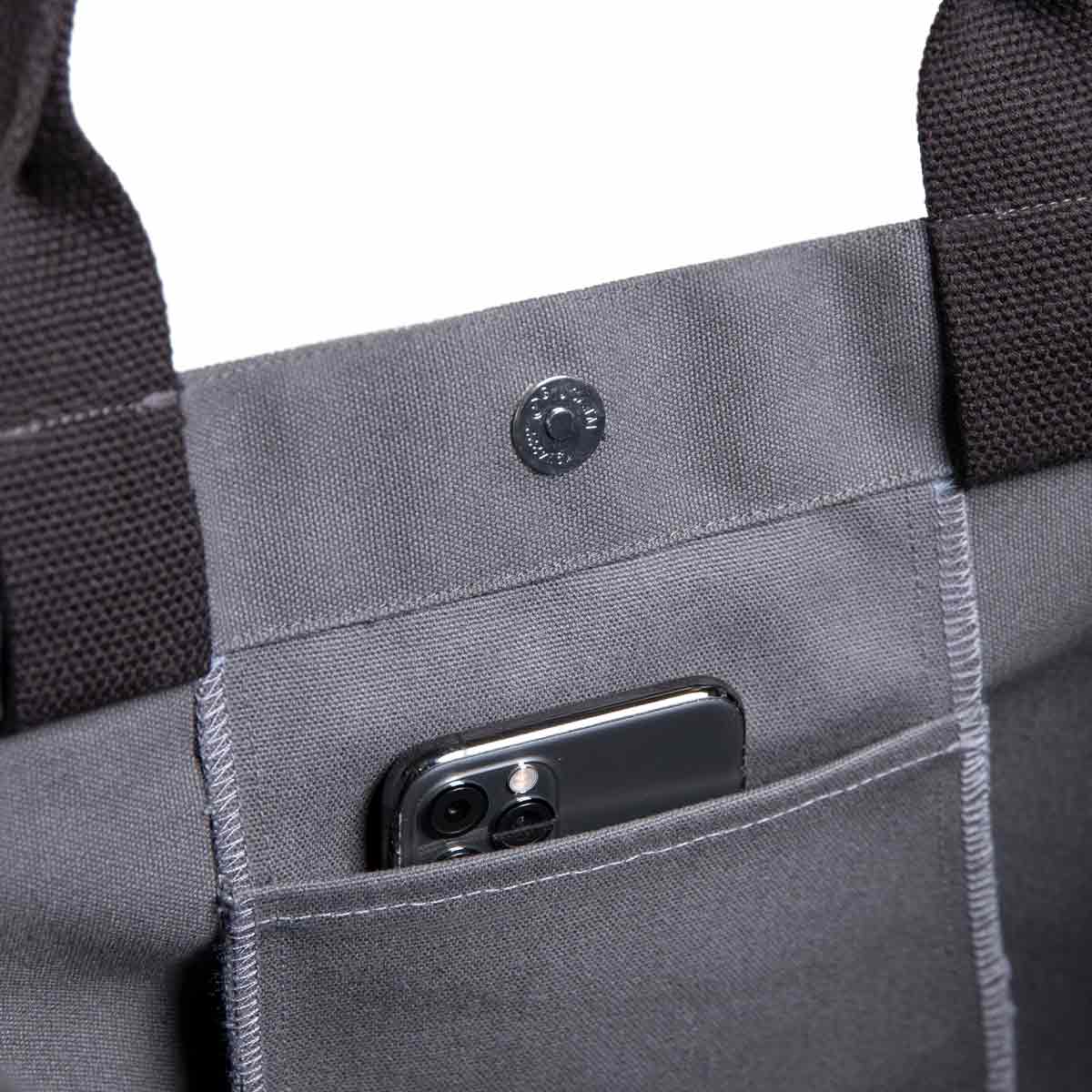 make space shoulder bag